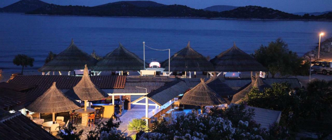 The Movie Resort Aparthotel Tribalj Exterior foto